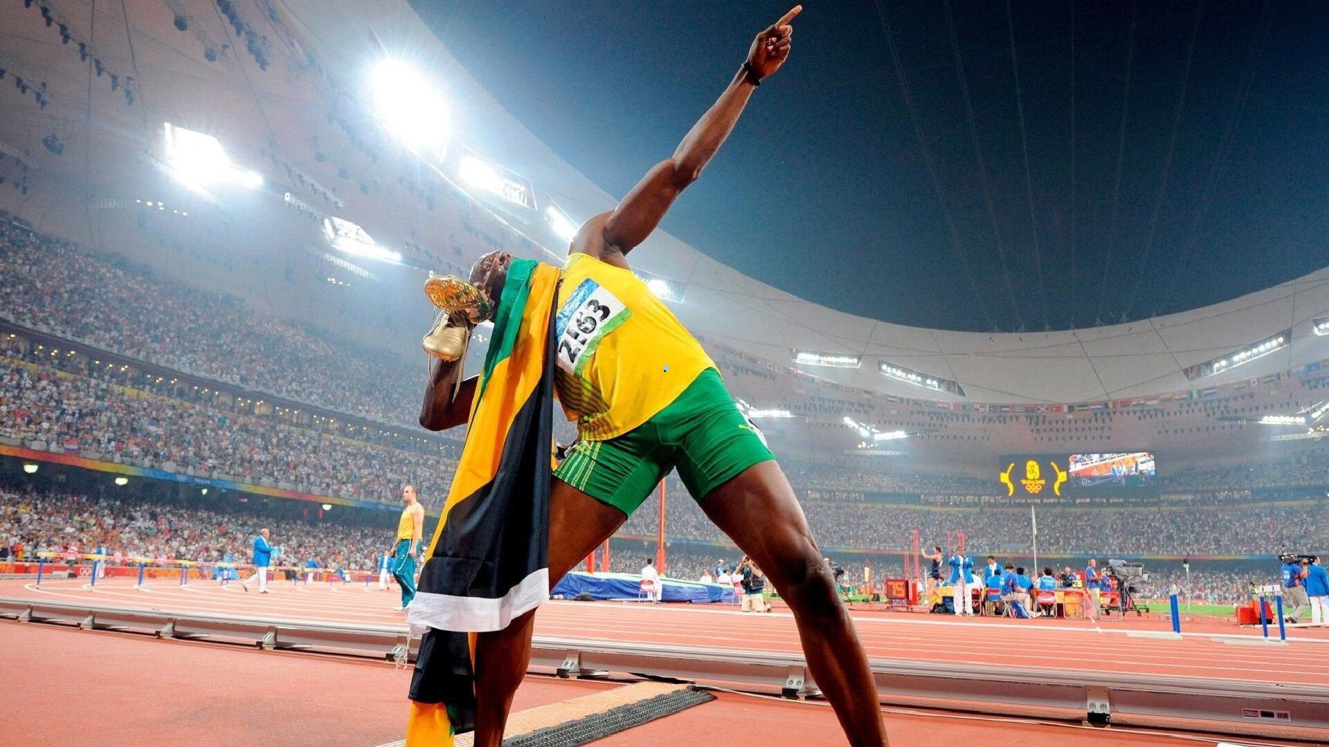 斯坦-范甘迪盛赞阿门-汤普森，新星防守统治力获封年度最佳防守球员首选